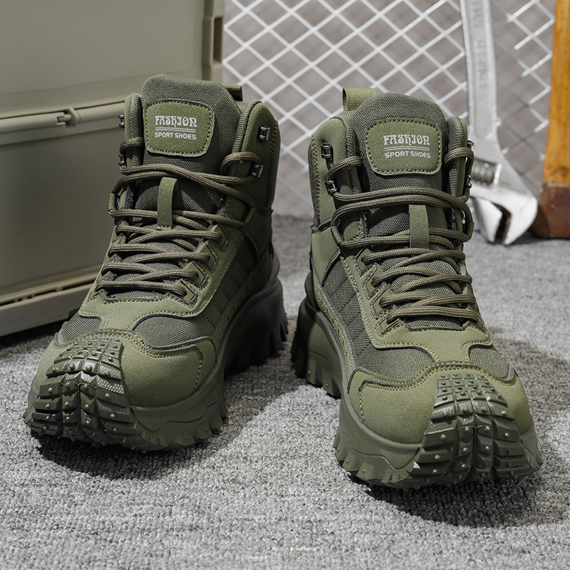 Outdoor Camping Activities - Sepatu Olahraga Kasual High-Top Ukuran Besar